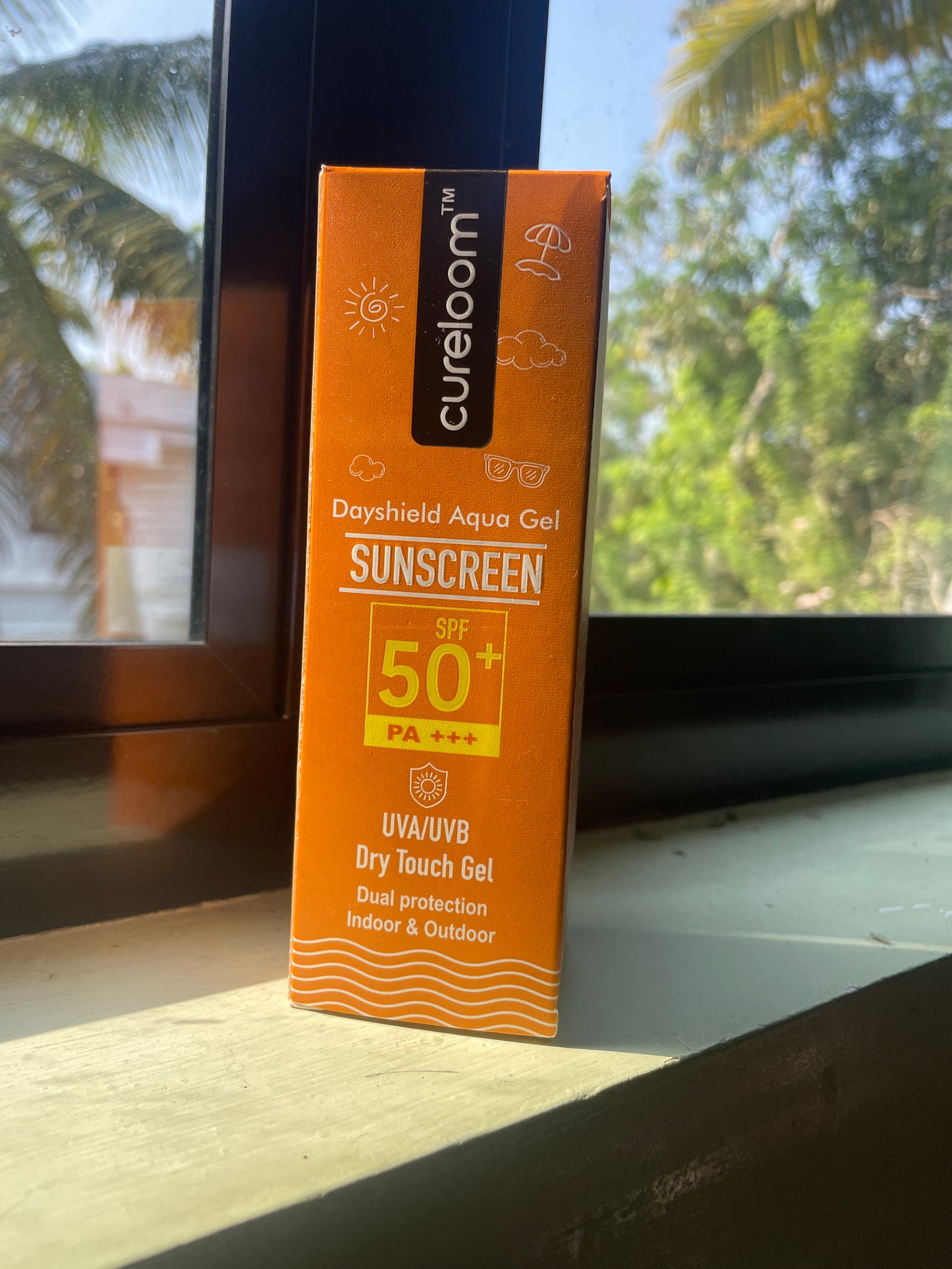 CURELOOM SPF50+ PA+++ ALL DAY SHIELD AQUAGEL SUNSCREEN